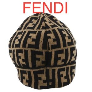 🛍️🛍️ HOST PICK 🎁 Authentic Fendi Brown Zucca Beanie, Get cozy this winter :)